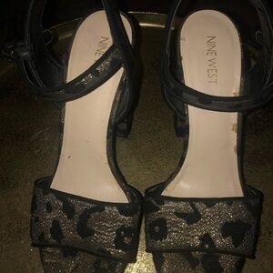 Nine West Black and Gold Heels